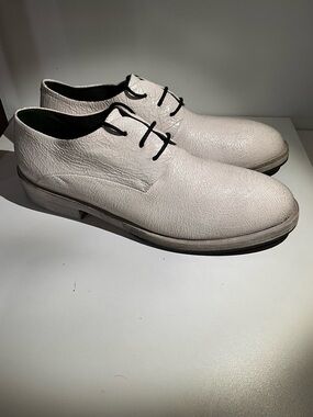 Women/Men’s Handmade Crackled Leather Lace-Up Flats